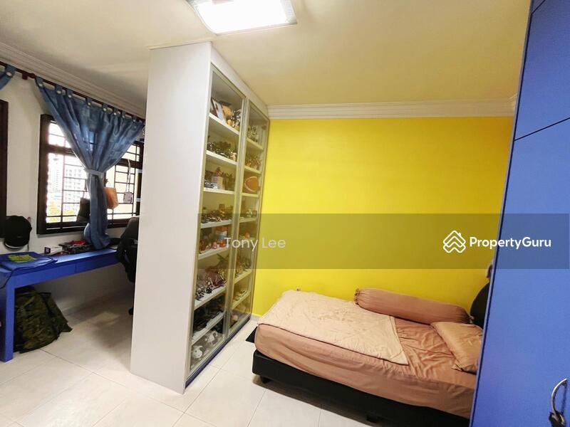 HDB Flat for Sale, 653A Jurong West Street 61, SGD 680,000 | 99-year lease