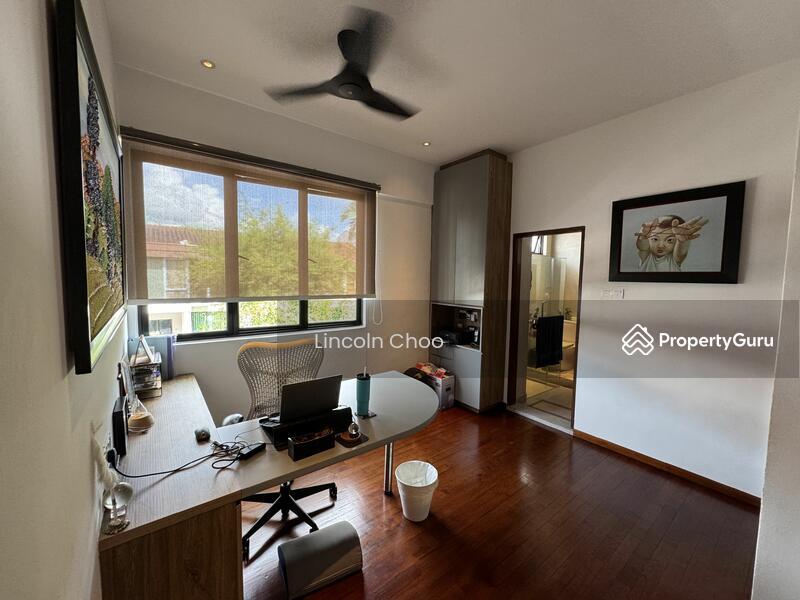 Corner Terrace for Sale: D10, 287695