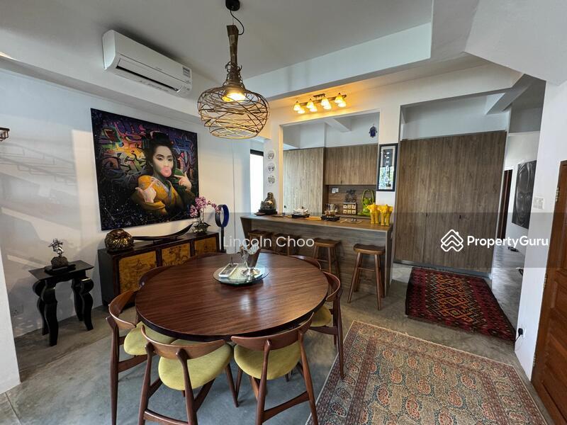 Corner Terrace for Sale: D10, 287695