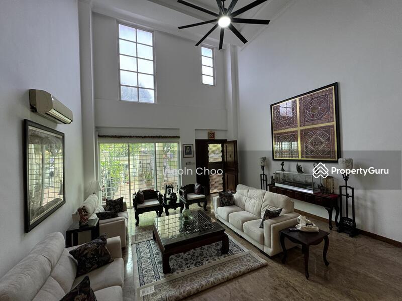 Prop-GPT: Terrace: D16  Kew Drive