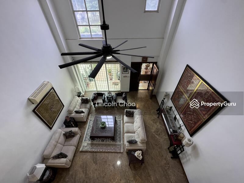 Terrace for Sale, Kew Drive, SGD 3,380,000 | 99-year lease