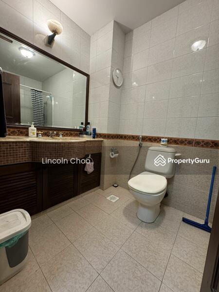 Terrace for Sale, Kew Drive, SGD 3,380,000 | 99-year lease