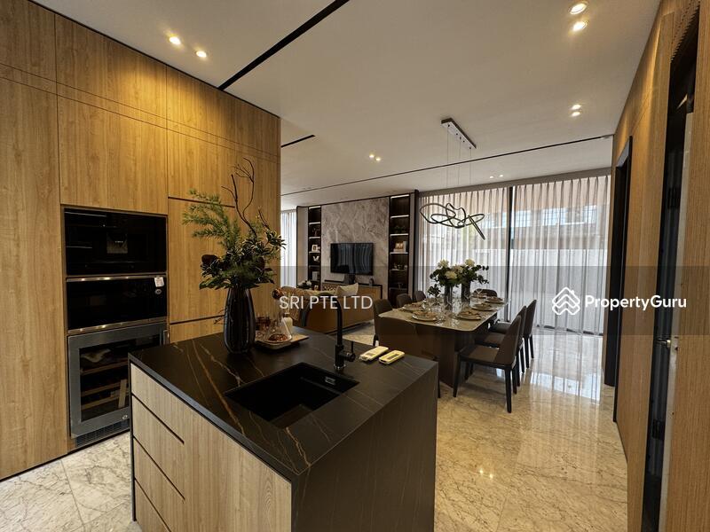 Corner Terrace for Sale, ?? Cluny Brand New. Wide Frontage, 1Km To Nanyang Pri, Walk To Botanic Gardens, SGD 11,000,000 | Freehold