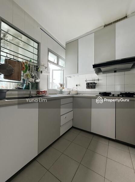 HDB Flat for Sale: D19, 542208