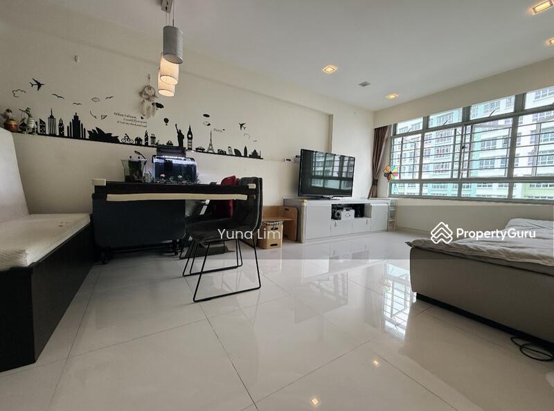 HDB Flat for Sale: D19, 542208