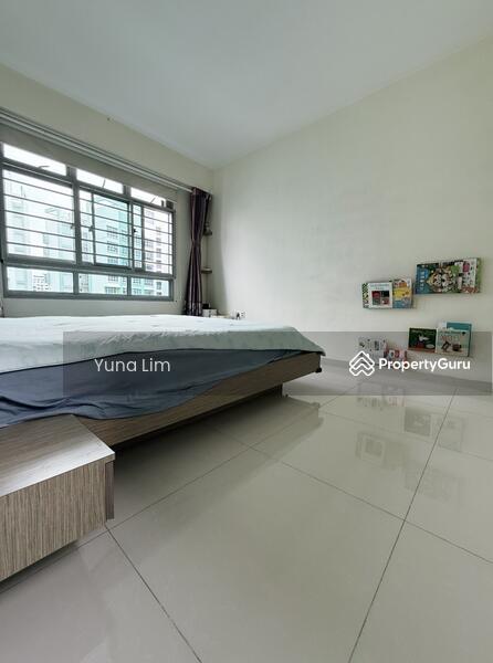HDB Flat for Sale: D19, 542208