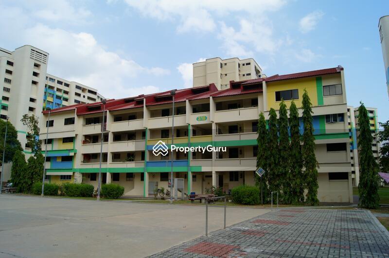 HDB Flat for Sale, 318 Hougang Avenue 5, SGD 438,888 | 99-year lease