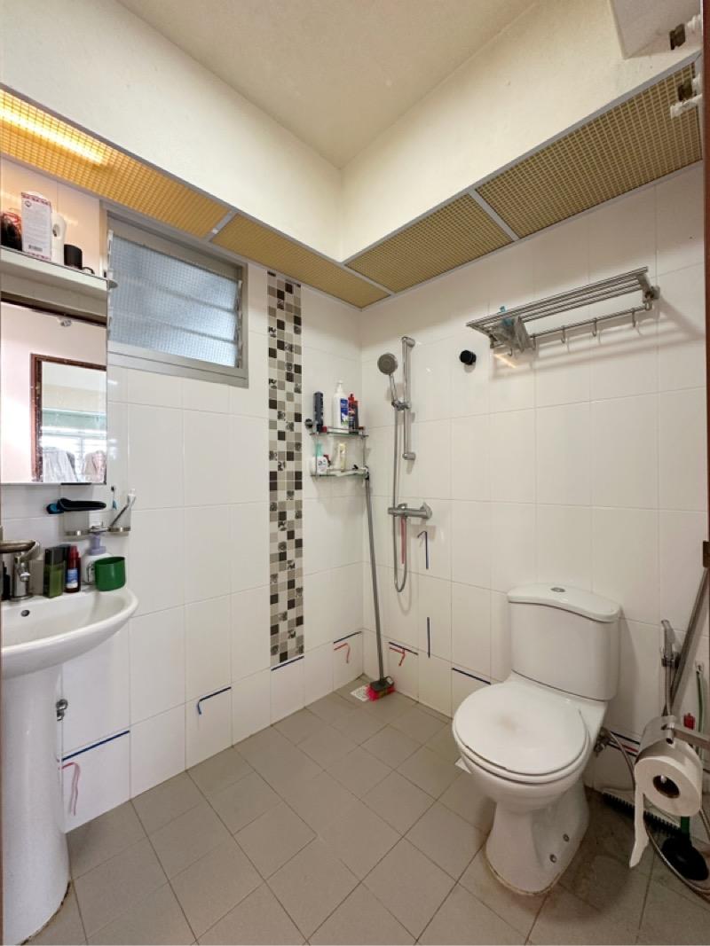 HDB Apartment for Sale, 488D Choa Chu Kang Avenue 5 HDB Apartment For Sale, $635,000, 3 Bed 2 Bath 1,001 sqft $634.00 psf, SGD 635,000 | 99-year Leasehold