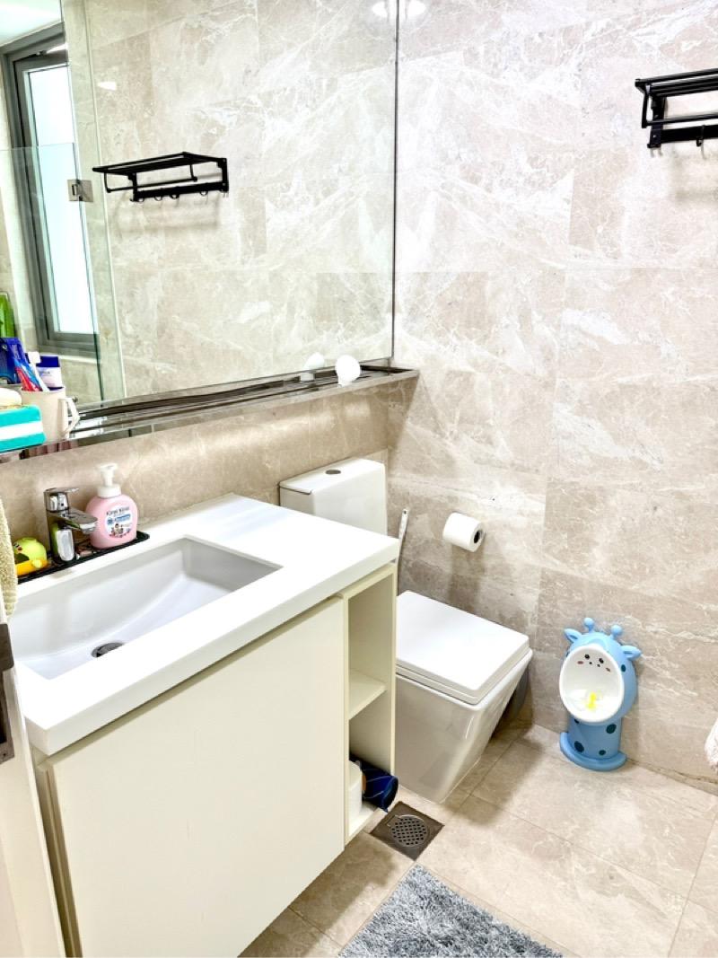 Condominium for Sale: Hillview, D23, 667981