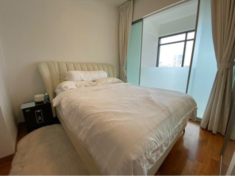 Apartment for Sale, Icon Apartment For Sale, $1,238,000, 1 Bed 1 Bath 657 sqft $1,884.00 psf, SGD 1,238,000 | 99-year Leasehold