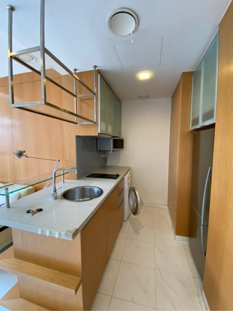 Apartment for Sale, Icon Apartment For Sale, $1,238,000, 1 Bed 1 Bath 657 sqft $1,884.00 psf, SGD 1,238,000 | 99-year Leasehold