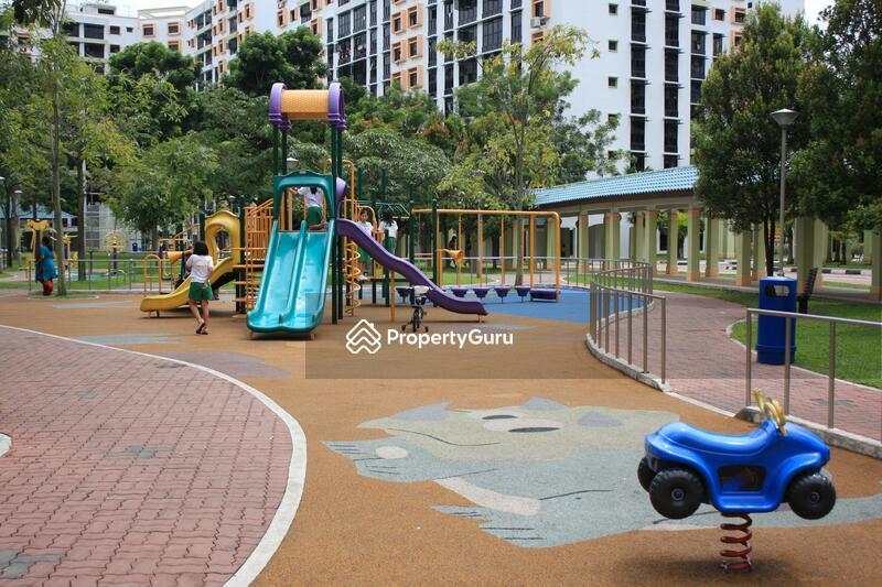 HDB Flat for Sale, 520 Woodlands Drive 14, SGD 899,999 | 99-year lease