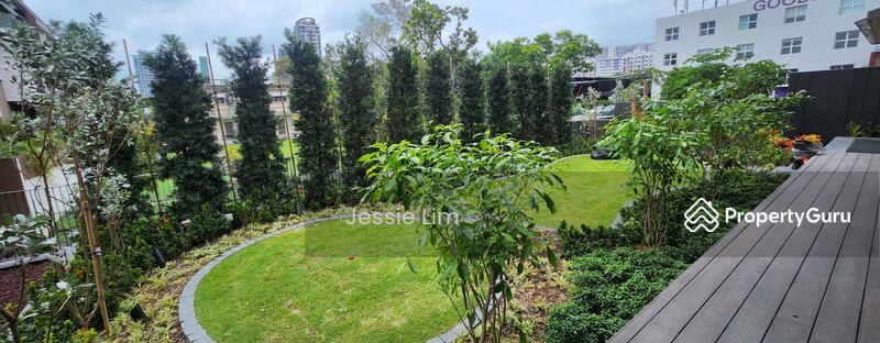 Prop-GPT: Bungalow: D15  ?SOLD ??Branksome New Detached ????? 2.5 Storey Brand New Bungalow?????????Call 81136622??