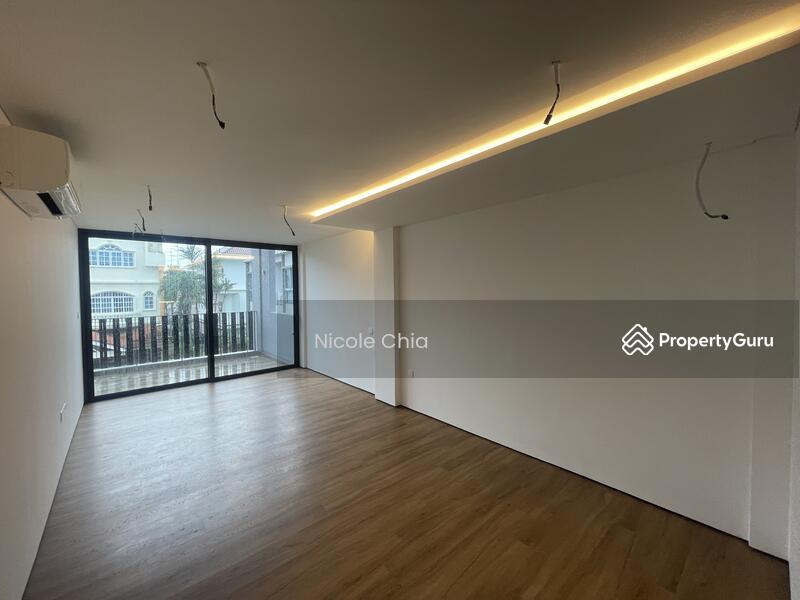 Detached for Sale, Just TOP Kovan brand new bungalow with lift and pool park up to 4 cars, SGD 11,200,000 | Freehold