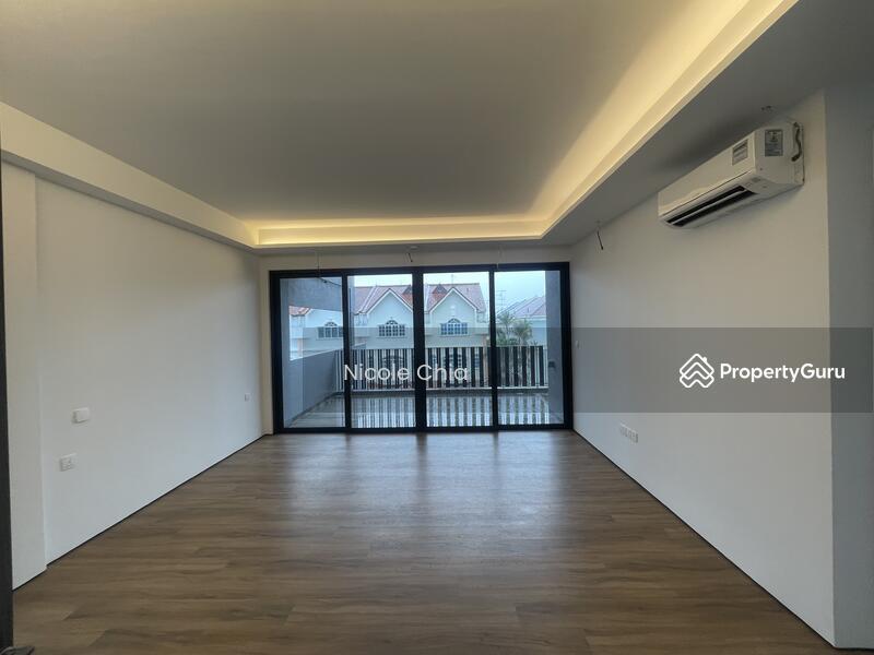 Detached for Sale, Just TOP Kovan brand new bungalow with lift and pool park up to 4 cars, SGD 11,200,000 | Freehold