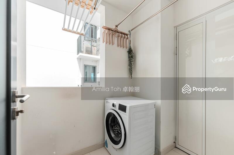 Condominium for Sale: Pasir Ris, D18, 518170