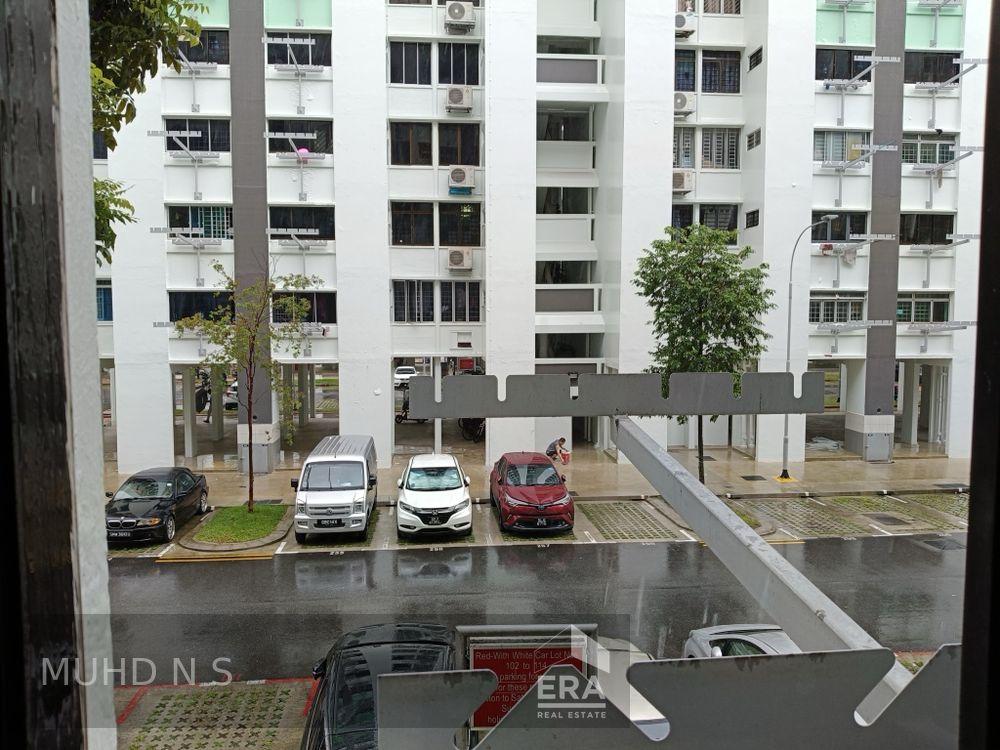 HDB - 3 room for Sale, Yishun Ave 9 Blk 250 Yishun Ave 9, SGD 528,888 | Leasehold 99