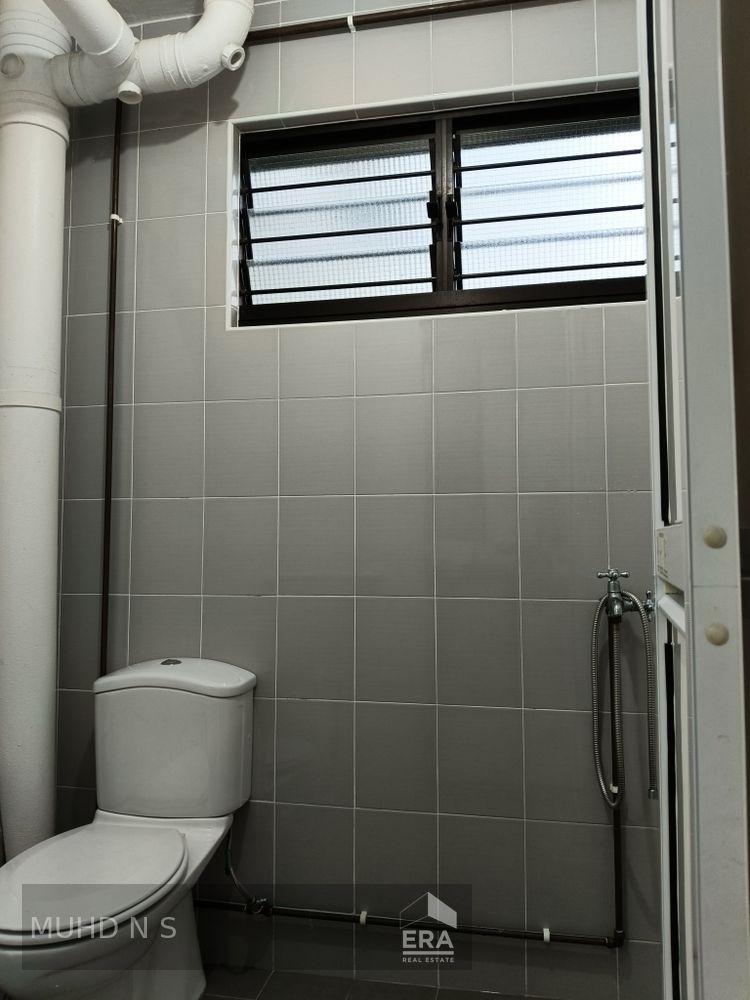 HDB - 3 room for Sale, Yishun Ave 9 Blk 250 Yishun Ave 9, SGD 528,888 | Leasehold 99