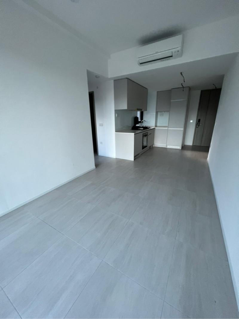 Apartment for Sale, The Woodleigh Residences Apartment For Sale, $1,599,000, 2 Bed 2 Bath 667 sqft $2,397.00 psf, SGD 1,599,000