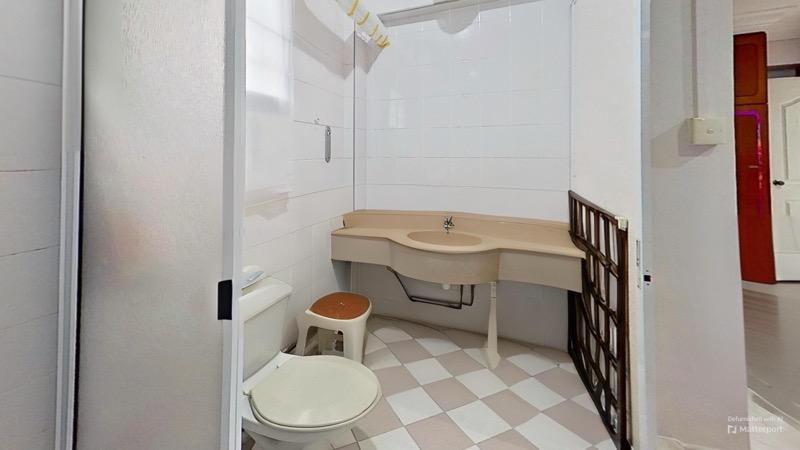 HDB Apartment for Sale: D23, 670516