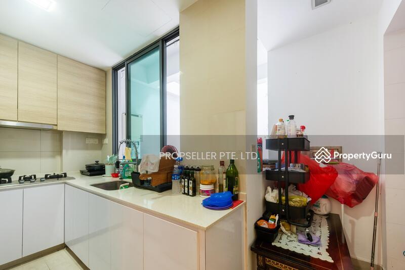 Condominium for Sale, Rosewood Suites, SGD 900,000 | 99-year lease