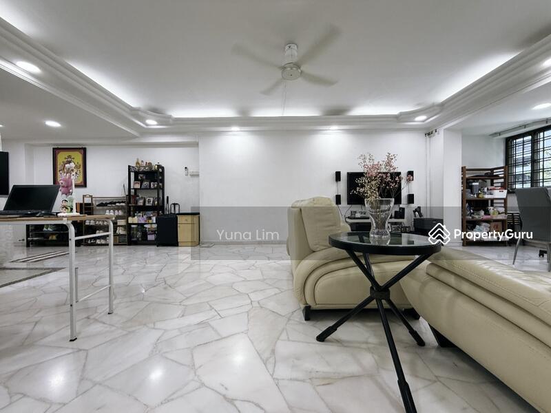 HDB Flat for Sale, 328 Tah Ching Road, SGD 650,000 | 99-year lease