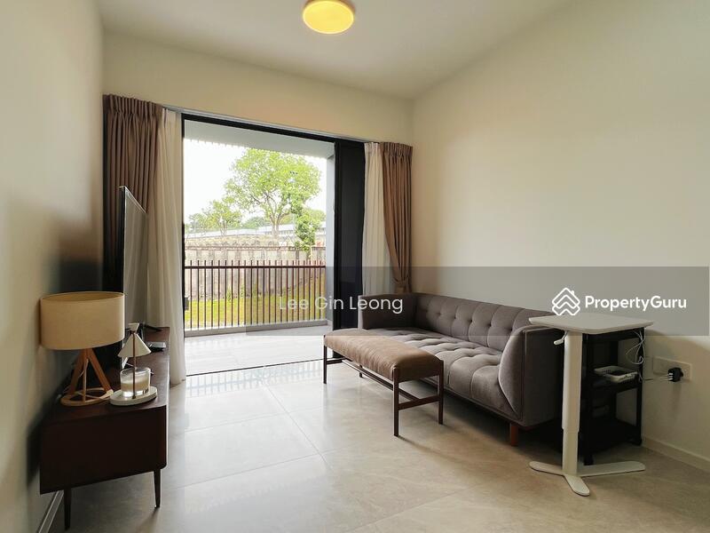 Prop-GPT: Condominium: D21  KI Residences At Brookvale