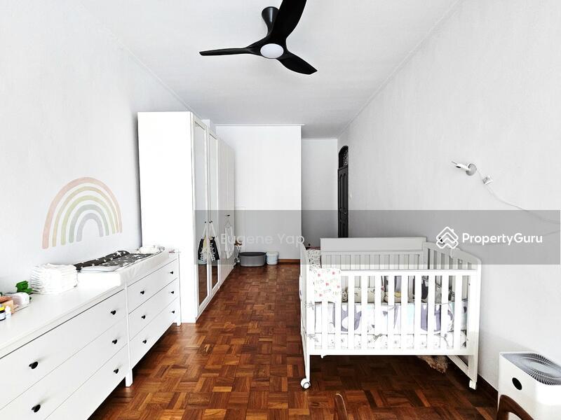 Terrace for Sale, Rosyth Road Glasgow Road Leith Road, SGD 5,888,888 | Freehold
