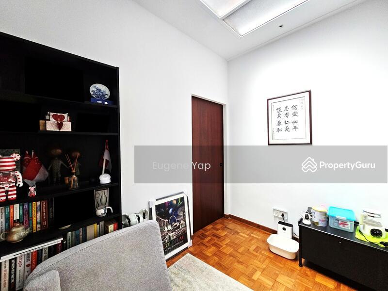 Terrace for Sale, Rosyth Road Glasgow Road Leith Road, SGD 5,888,888 | Freehold