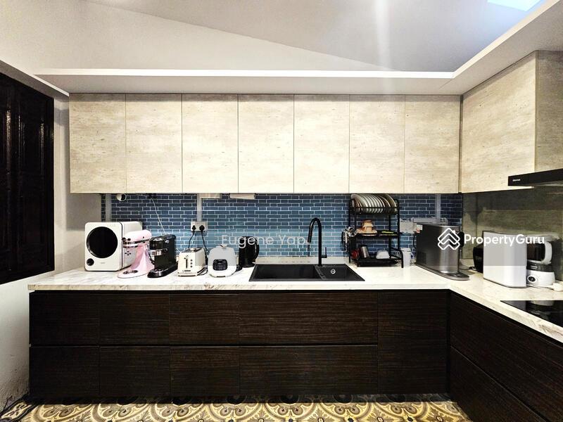 Terrace for Sale, Rosyth Road Glasgow Road Leith Road, SGD 5,888,888 | Freehold