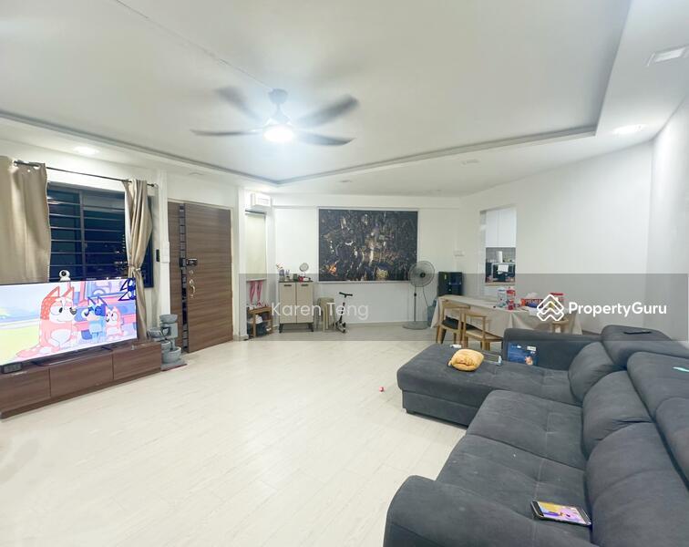 Prop-GPT: HDB Flat: D23  450 Bukit Panjang Ring Road