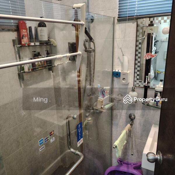 Terrace for Sale, 3.5 Storey / Walk to MRT, SGD 4,680,000 | Freehold
