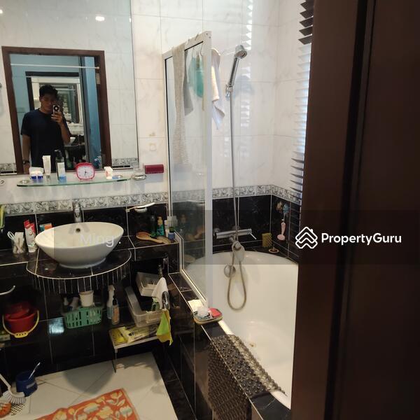 Terrace for Sale, 3.5 Storey / Walk to MRT, SGD 4,680,000 | Freehold