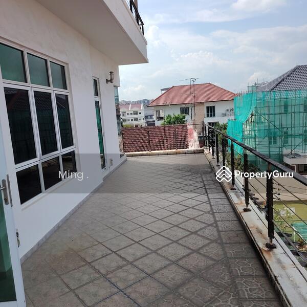 Terrace for Sale, 3.5 Storey / Walk to MRT, SGD 4,680,000 | Freehold