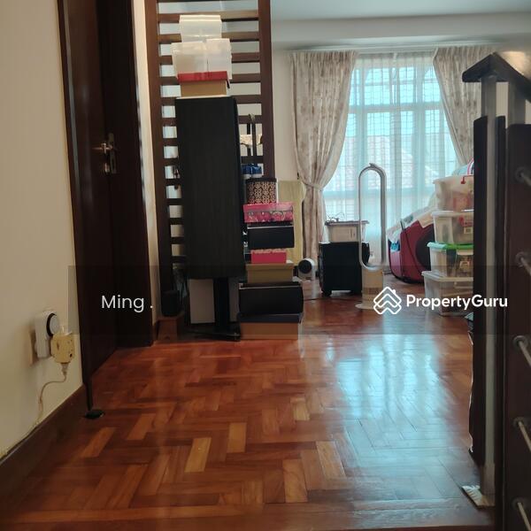 Terrace for Sale, 3.5 Storey / Walk to MRT, SGD 4,680,000 | Freehold