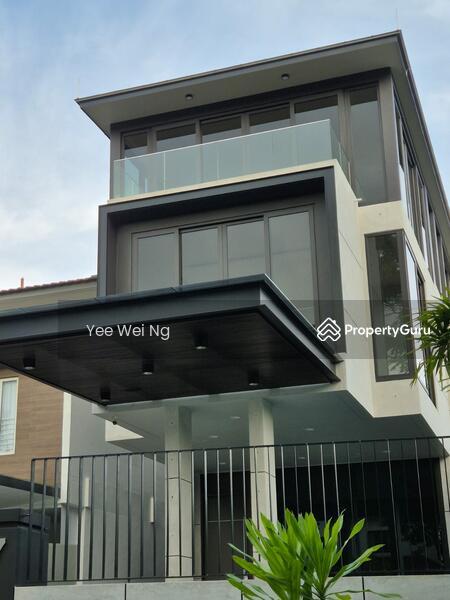 Prop-GPT: Detached: D10 Holland CHEAP! $1m Price Drop!! Moonbeam Detached ?? 8321.8433