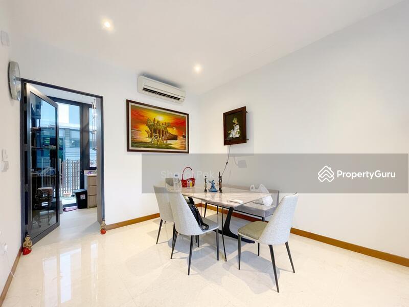 Terrace for Sale, Alana, SGD 3,050,000 | 103-year lease