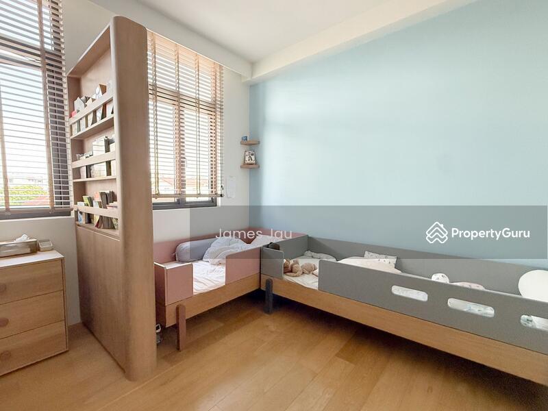 Terrace for Sale, Almost New! 3.5 storey inter terrace - 1 km to tao nan and walk to mrt, SGD 5,580,000 | Freehold