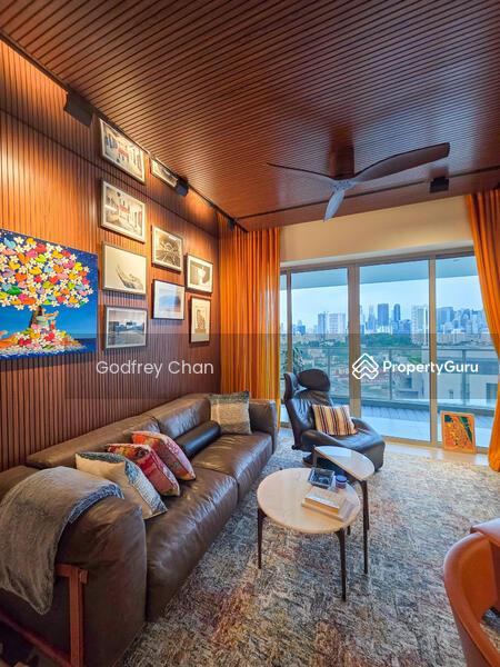 Apartment for Sale, Regency Suites, SGD 2,300,000 | Freehold