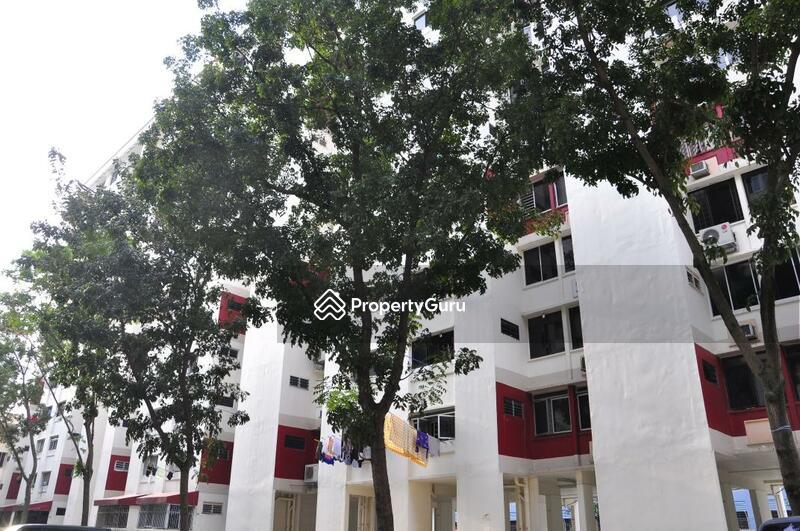HDB Flat for Sale, 516 Hougang Avenue 10, SGD 598,000 | 99-year lease