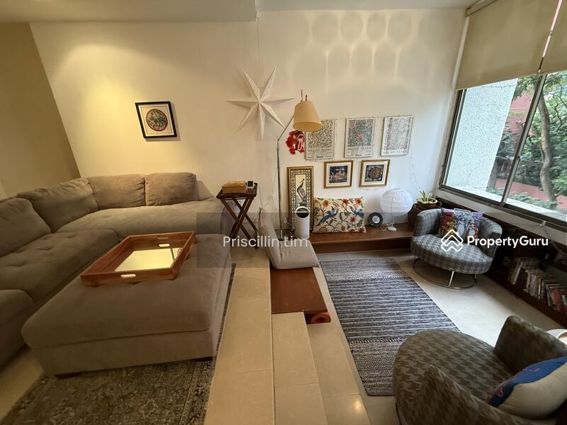 Prop-GPT: Condominium: D09  Horizon Towers