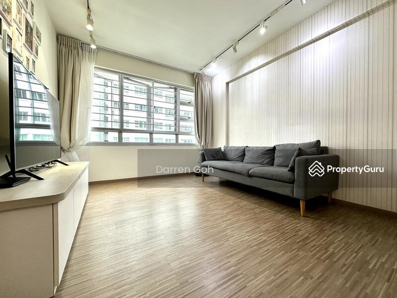 Prop-GPT: HDB Flat: D13  18D MacPherson Residency