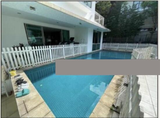 Prop-GPT: Bungalow - Good Class: D10  Good Class Bungalow for Sale @ Jervois