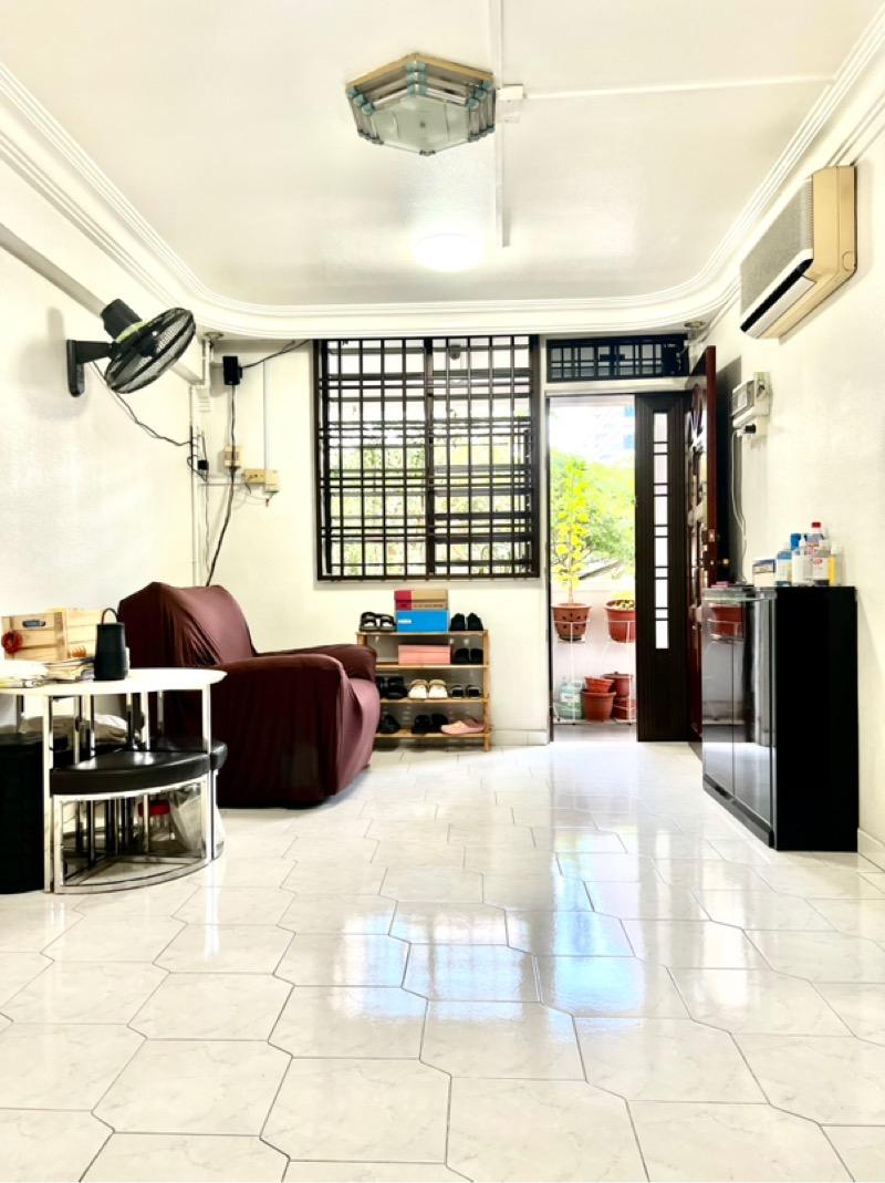 HDB Apartment for Sale, JALAN BUKIT HO SWEE HDB Apartment For Sale, $448,000, 2 Bed 1 Bath 53 sqft $8,453.00 psf, SGD 448,000 | 99-year Leasehold