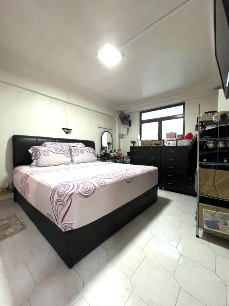 HDB Apartment for Sale, JALAN BUKIT HO SWEE HDB Apartment For Sale, $448,000, 2 Bed 1 Bath 53 sqft $8,453.00 psf, SGD 448,000 | 99-year Leasehold