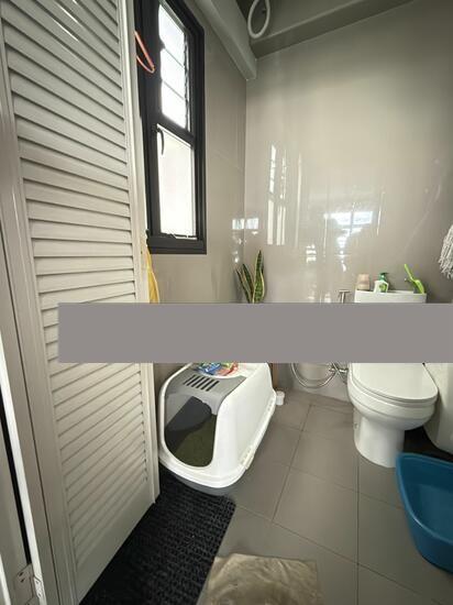 HDB Apartment for Sale: D18, 522605