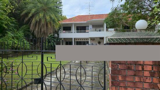 Prop-GPT: Semi-Detached: D19  Brighton Avenue