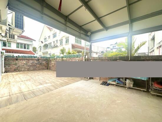 Prop-GPT: Semi-Detached: D15  Telok Kurau