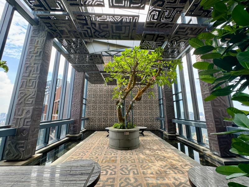 Condominium for Sale, OUE Twin Peaks Condominium For Sale, $3,980,000, 3 Bed 3 Bath 1,604 sqft $2,481.00 psf, SGD 3,980,000 | 99-year Leasehold