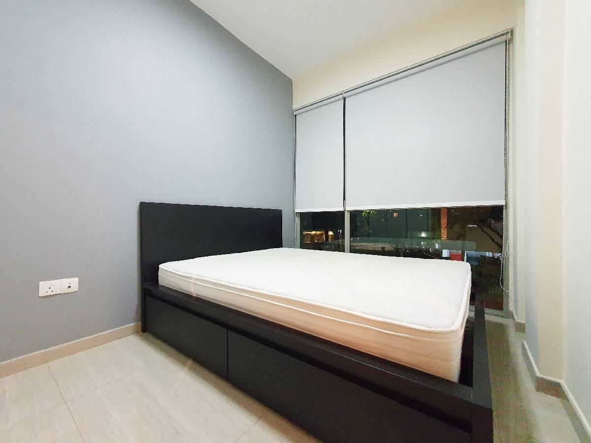 Condominium for Sale: D19, 548178